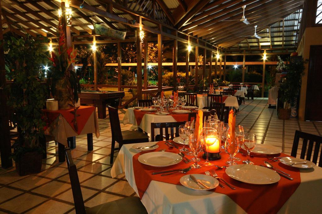 טורטוגוארו Manatus Hotel מראה חיצוני תמונה